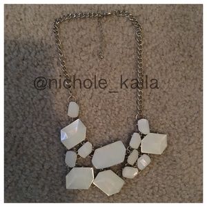 Statement necklace